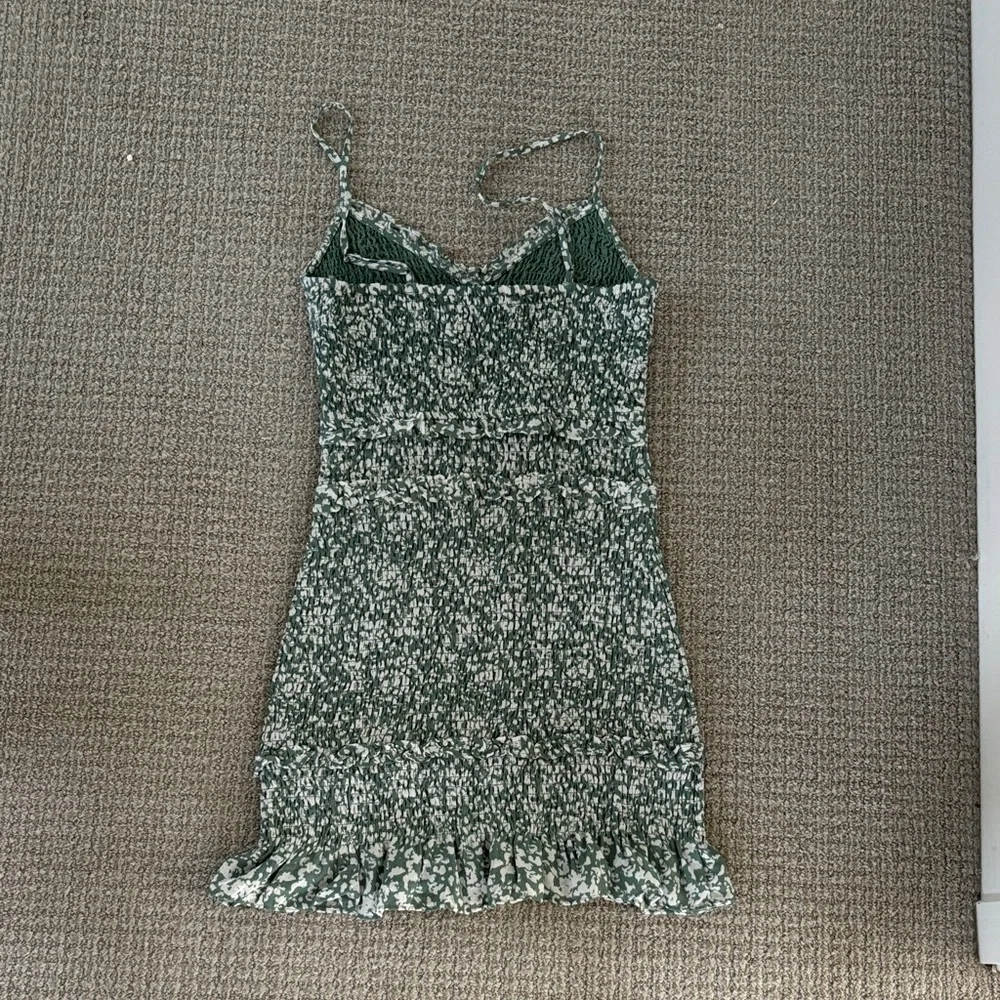 Abercrombie & Fitch Green and White Mini Dress - Picture 2 of 4